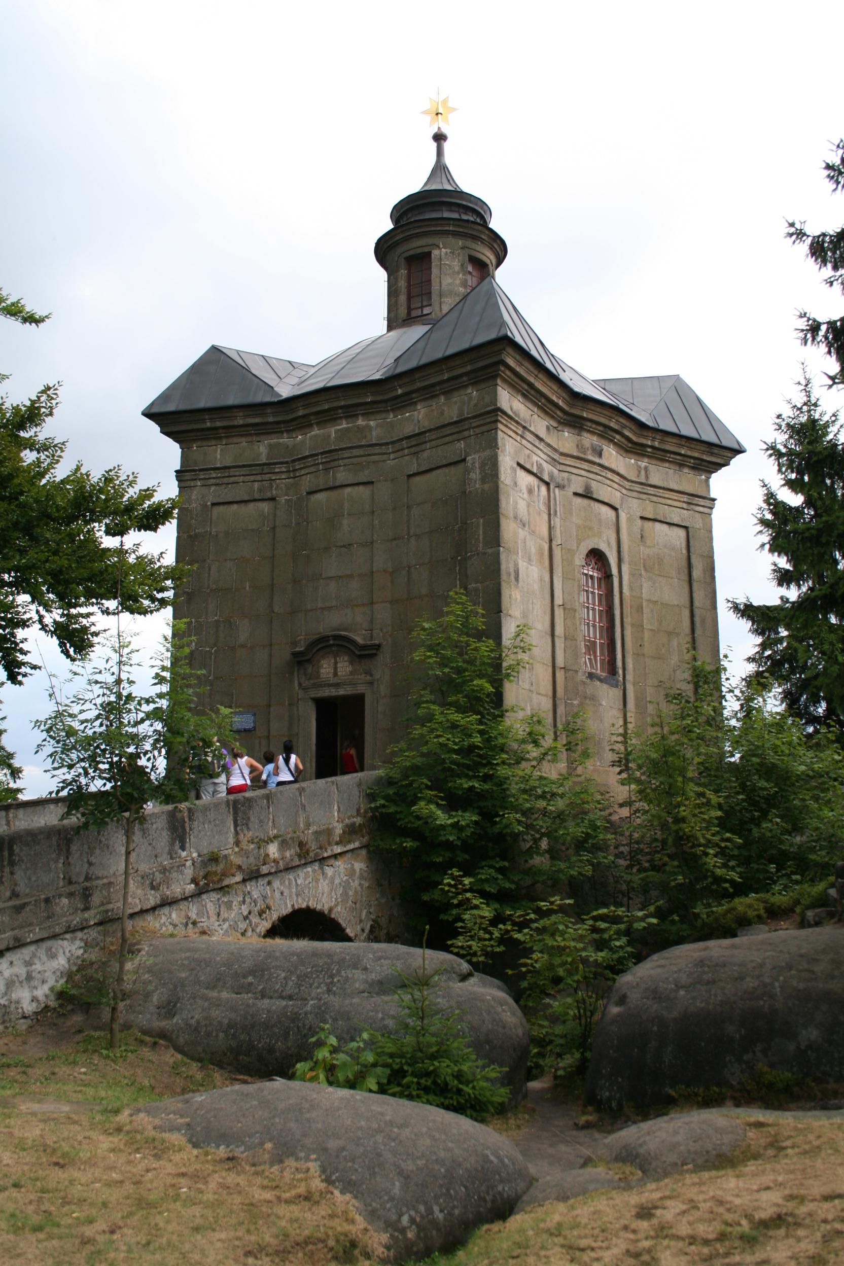 Hvězda - Kaple Panny Marie Sněžné – foto 1